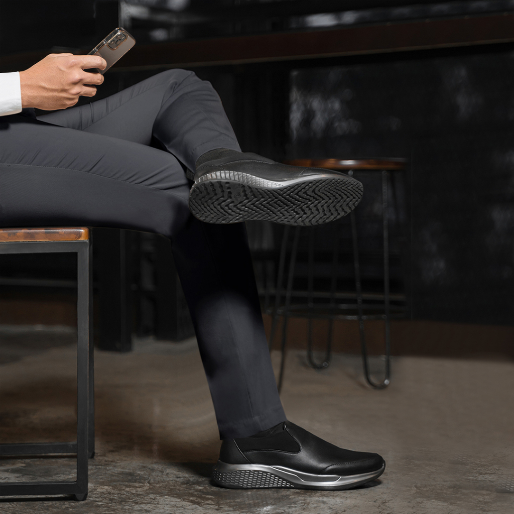 Zorro Black | Sepatu Chelsea Boots Kulit Asli Slip On Hitam Formal Kerja Pantopel Pria Ori | FORIND x Kenzios