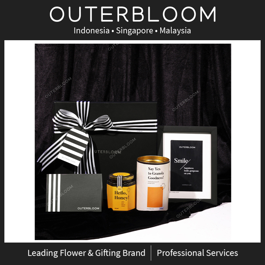 

Valentine Hampers - Outerbloom Evergreen Wonderbox Hampers