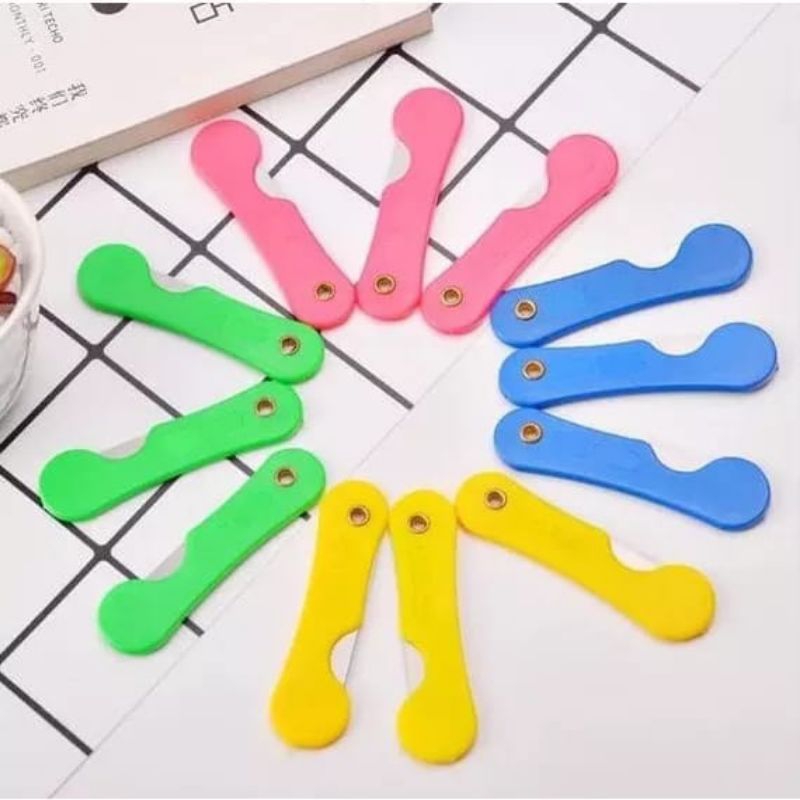 

Pisau Cutter Lipat Minu / Foldable Knife / Alat Bantu Potong Kertas Plastik Perlengkapan