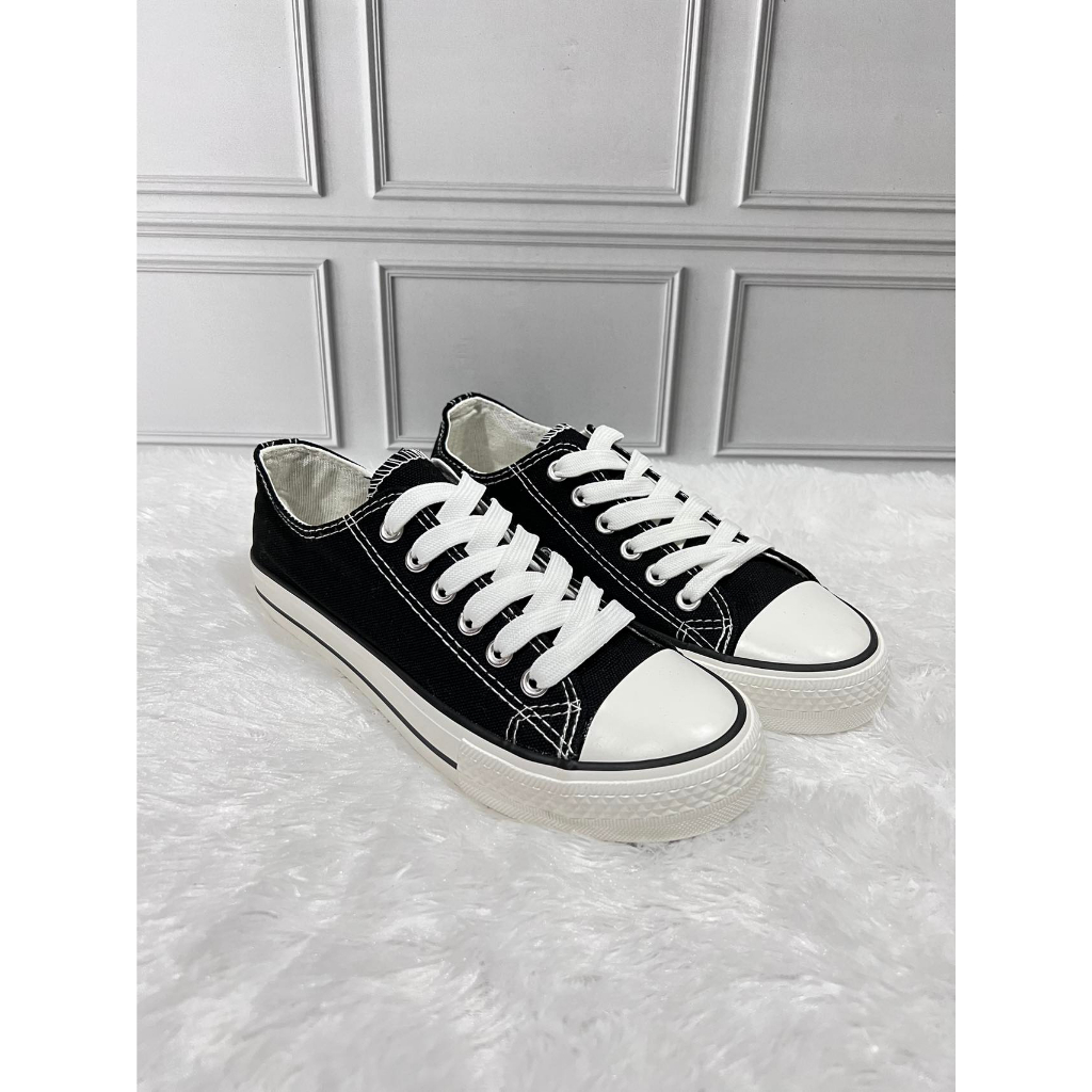 IMPORT Sepatu Sekolah Kanvas Hitam Polos / Sneakers Canvas Sekolah Best Quality Size 35-40