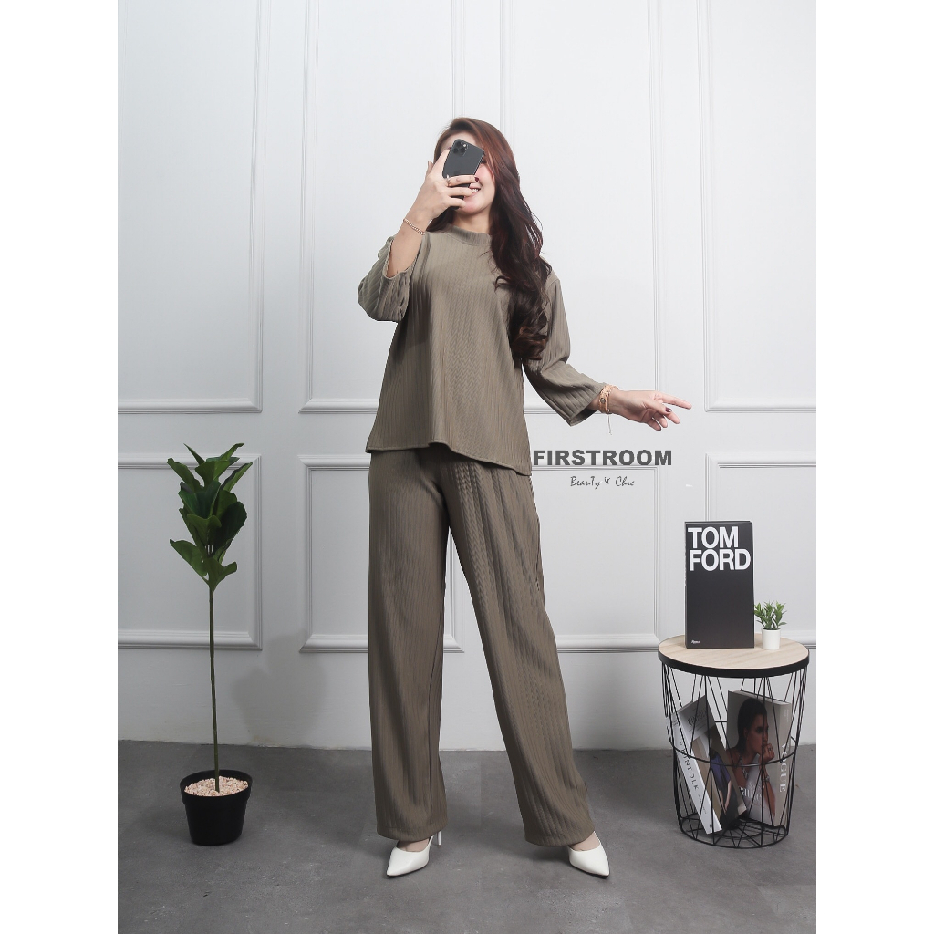 One Set Knit Hornet Zakiya Pakaian Wanita Dewasa Setelan Celana Lengan Panjang