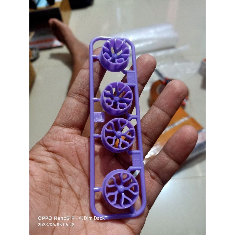 Tamiya Wheel Velg Y Spoke PP Medium Purple / Ungu