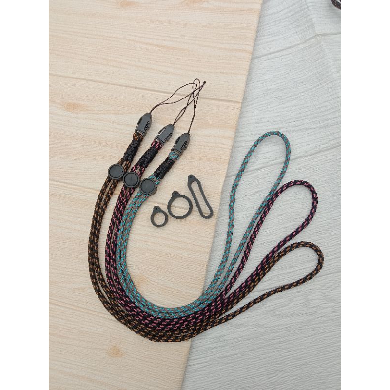 

ID TALI LANYARD SIMPUL TALI GANTUNGAN HP FREE 3 KARET