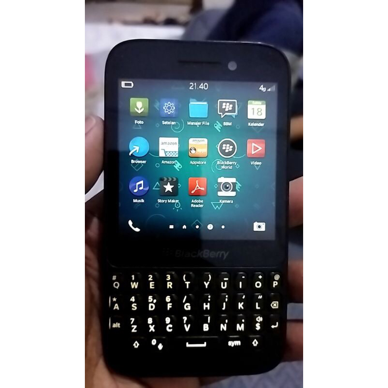 blackberry Q5