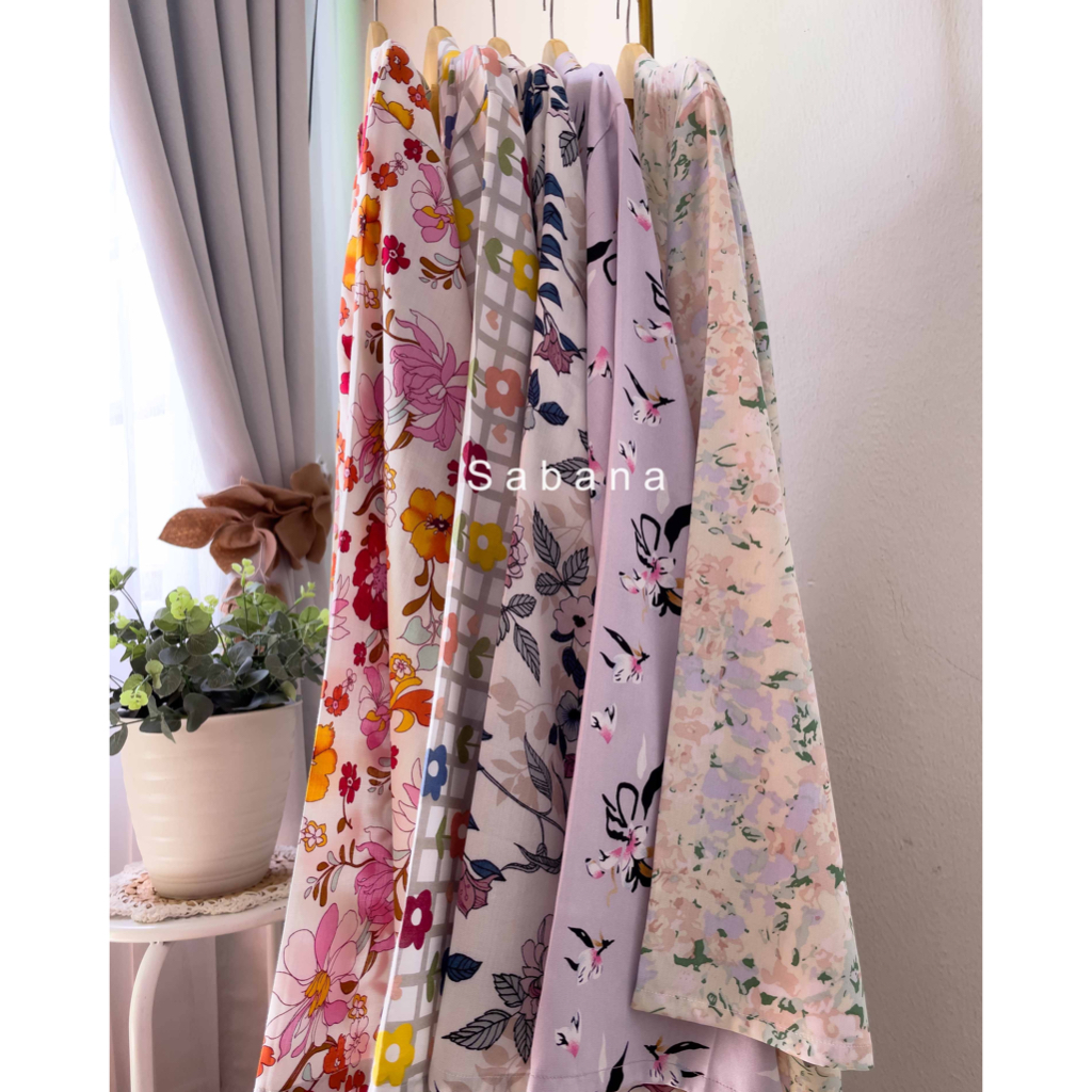 Sabana long outer floral