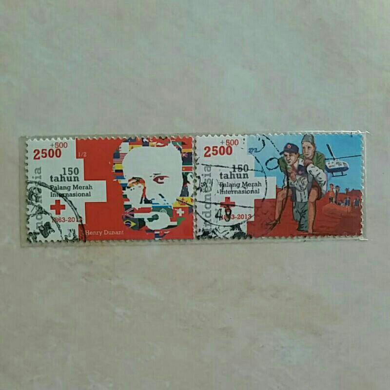 

(AB) Perangko Indonesia 2013 150 Tahun Palang Merah Internasional Set Lengkap 2pcs Used