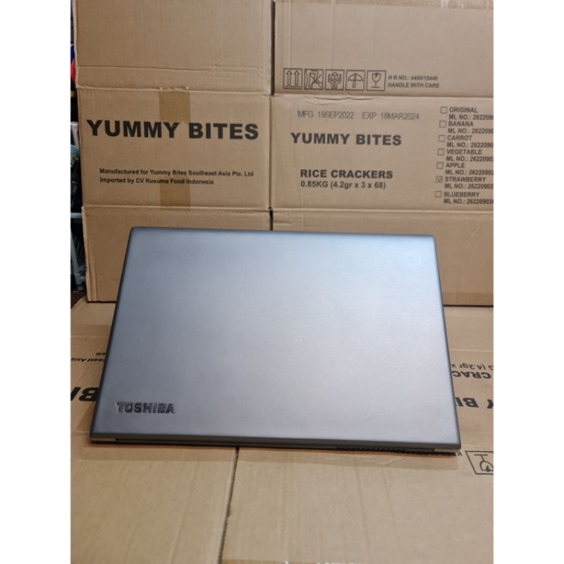 Laptop Toshiba Tecra Z50 Core i5 Gen 4 Ram 16GB Ssd 1TB Layar 15in Ada Numlock Mulus dan Slim