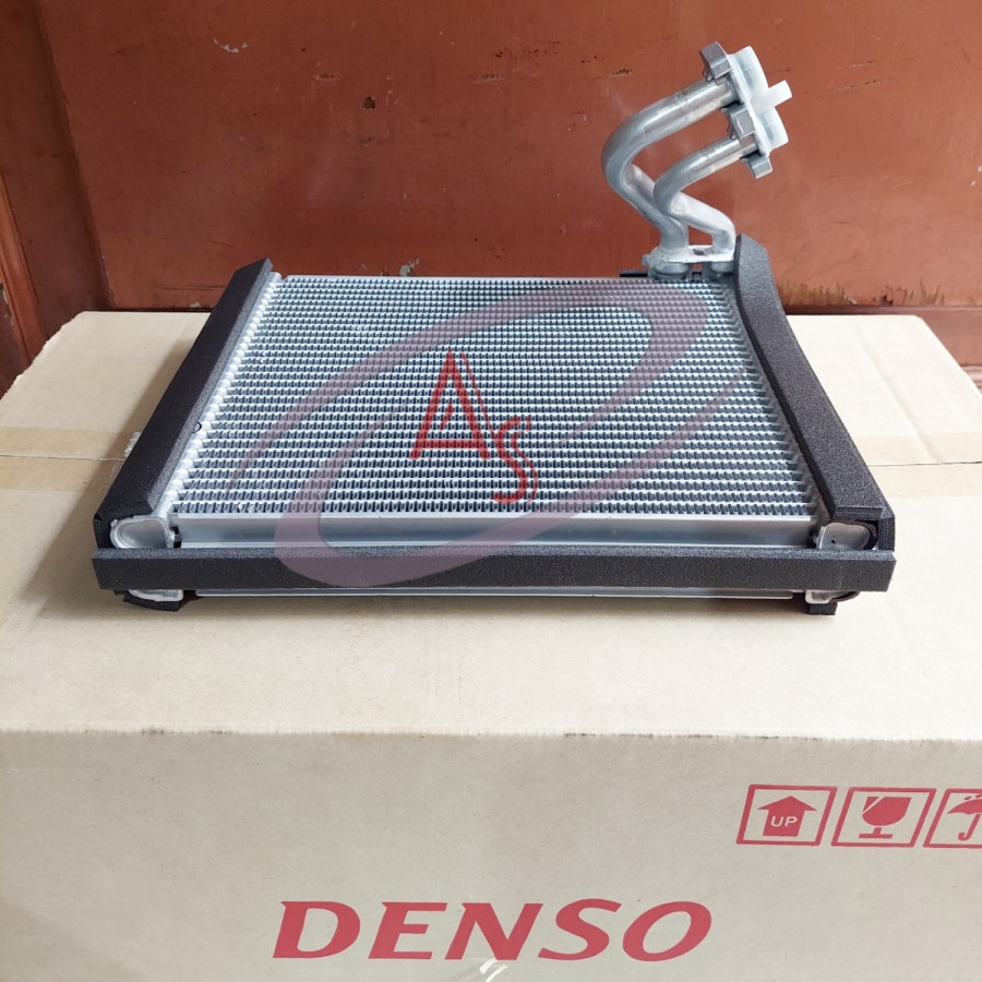 Evaporator Evap AC Mobil Suzuki Ertiga Swift Ori Denso