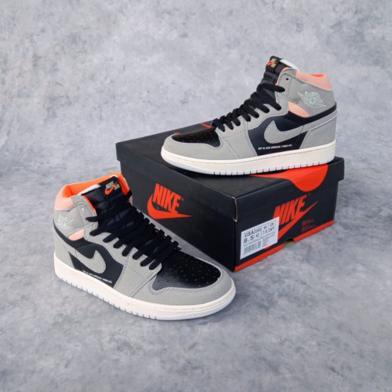 Air Jordan 1 High Hyper Crimson