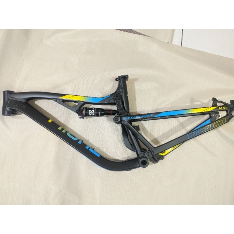 frame thrill Ricochet 4.0