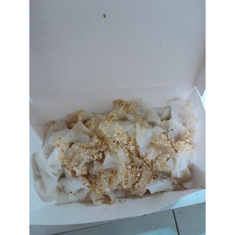 

Ci Cong fan HALAL/Cing cong fan/Coipan/Choi pan/Kue tradisional/Kue gunting/Congfan chong fen