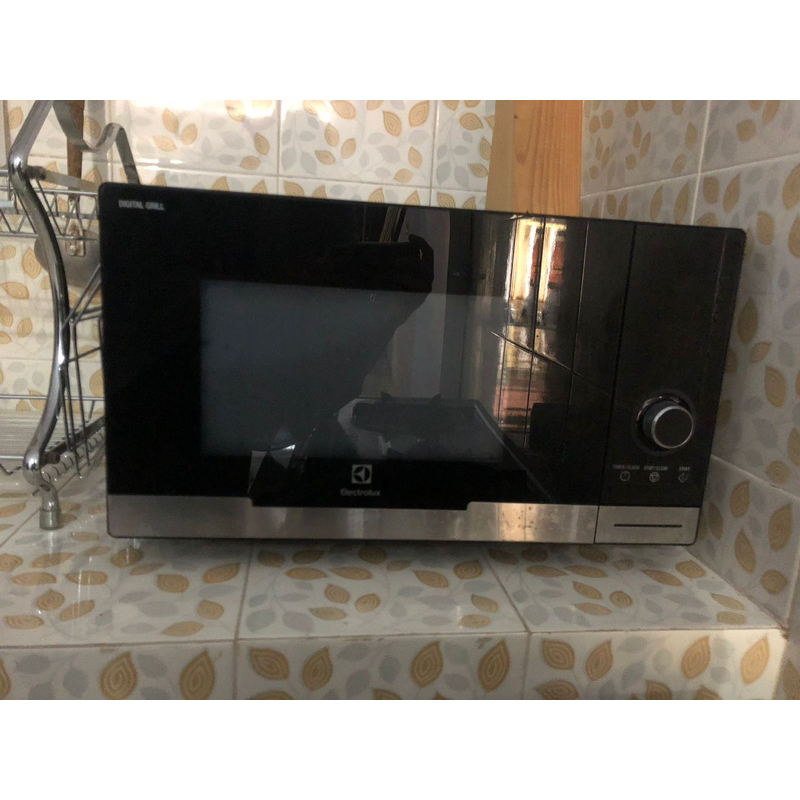 MICROWAVE OVEN ELECTROLUX EMS2348X