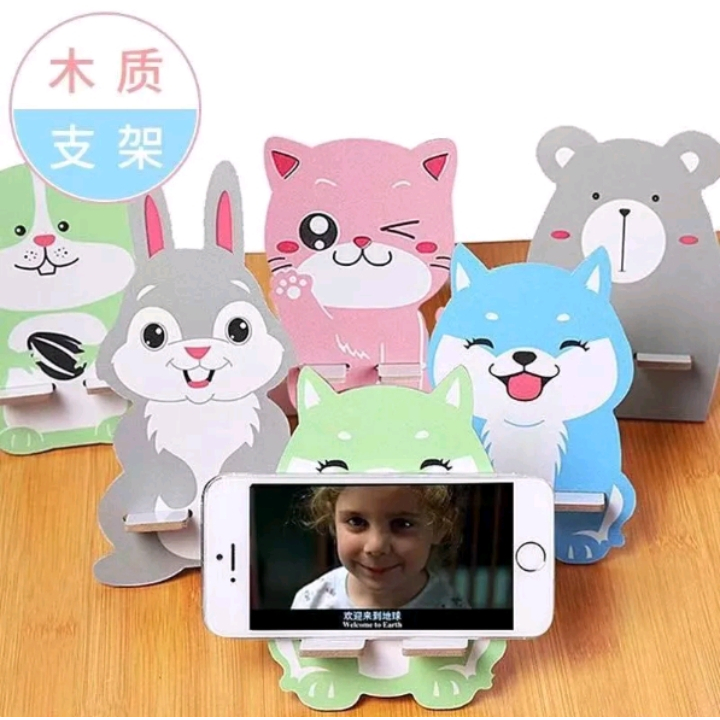 Holder HP Kayu Karakter Hewan Lucu