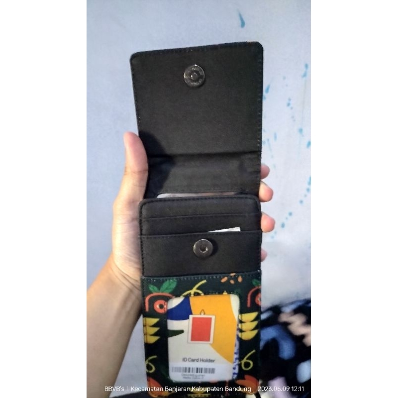 preloved wallts phone wallet