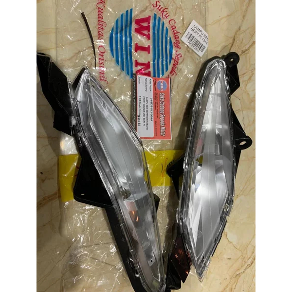 LAMPU SEN DEPAN BEAT FI / LAMPU SEIN DEPAN KIRI KANAN BEAT FI 2013 - 2014 NON ORIGINAL