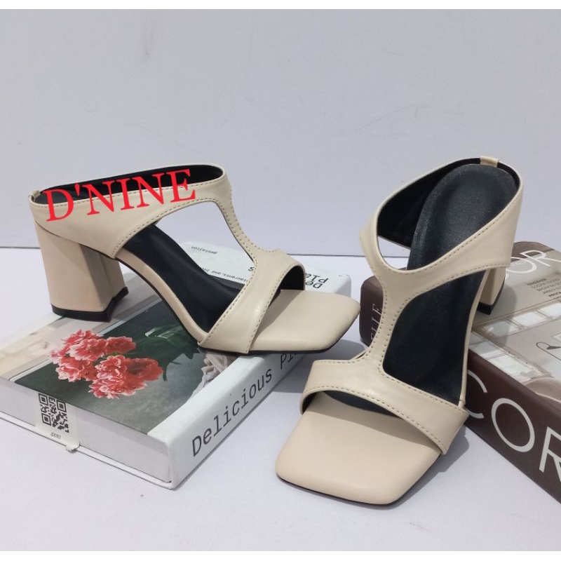 Moolan DV 20 Sandal heels wanita 7cm