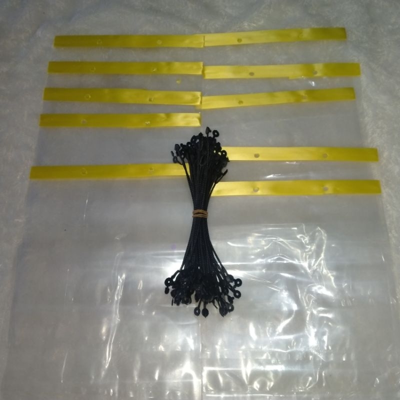 

Plastik ulang tahun jumbo polos UK 23cm taliplintir