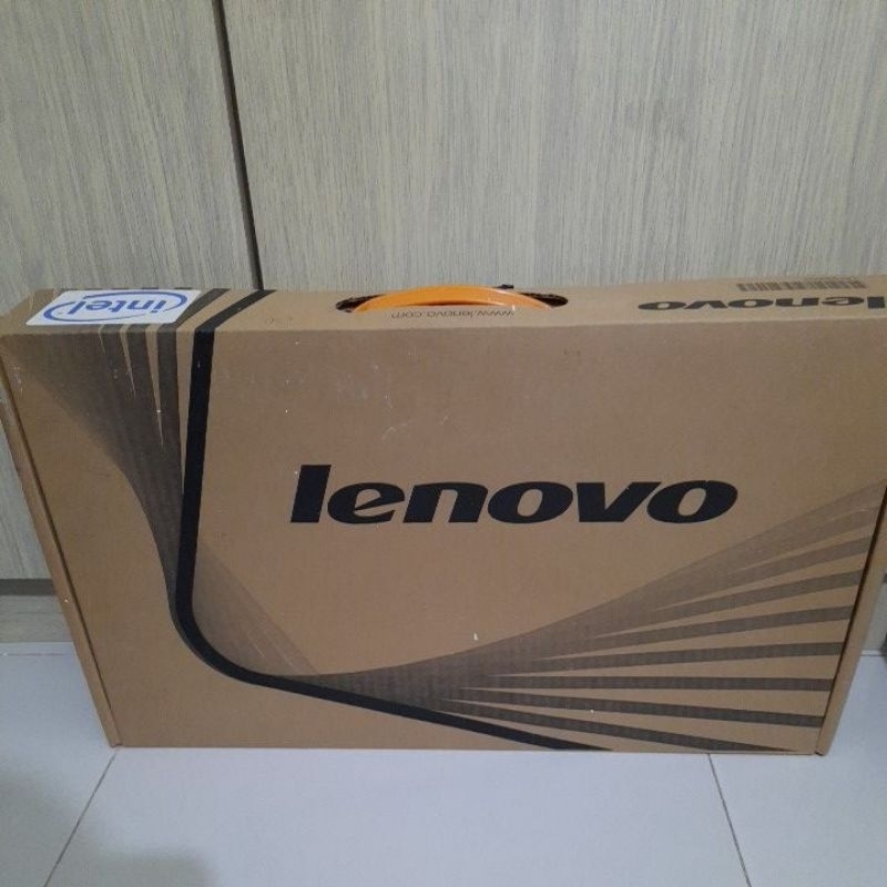 Box Laptop Lenovo P 48 L 6,5 T 28 Aksesoris;