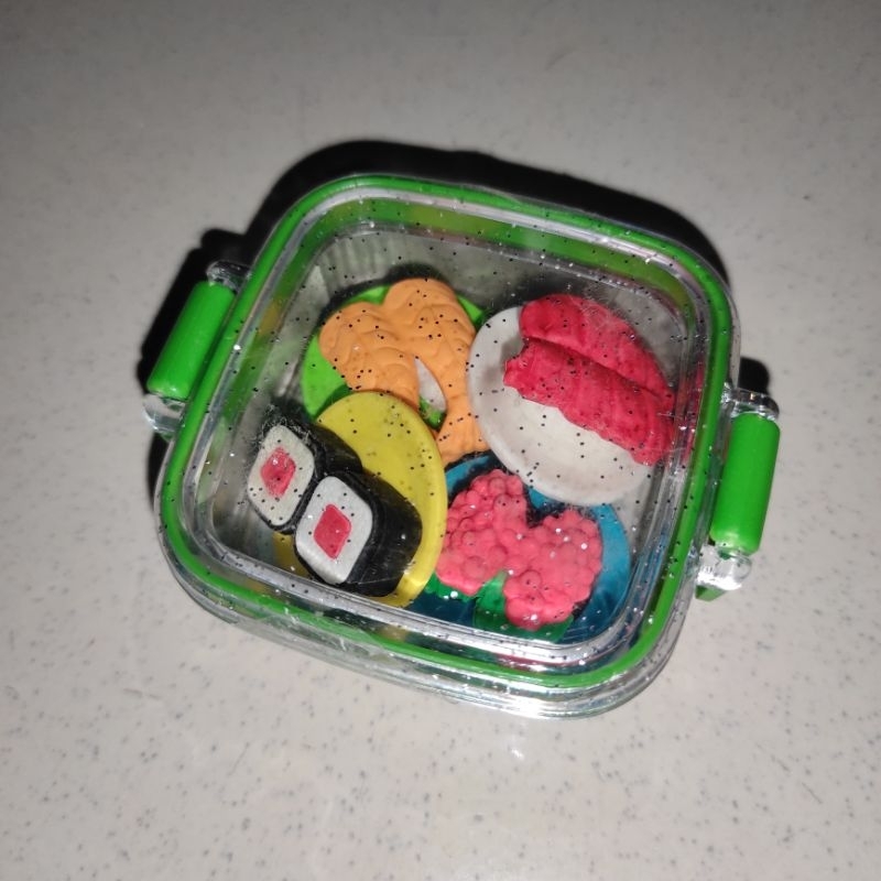 

Penghapus Bentuk Sushi