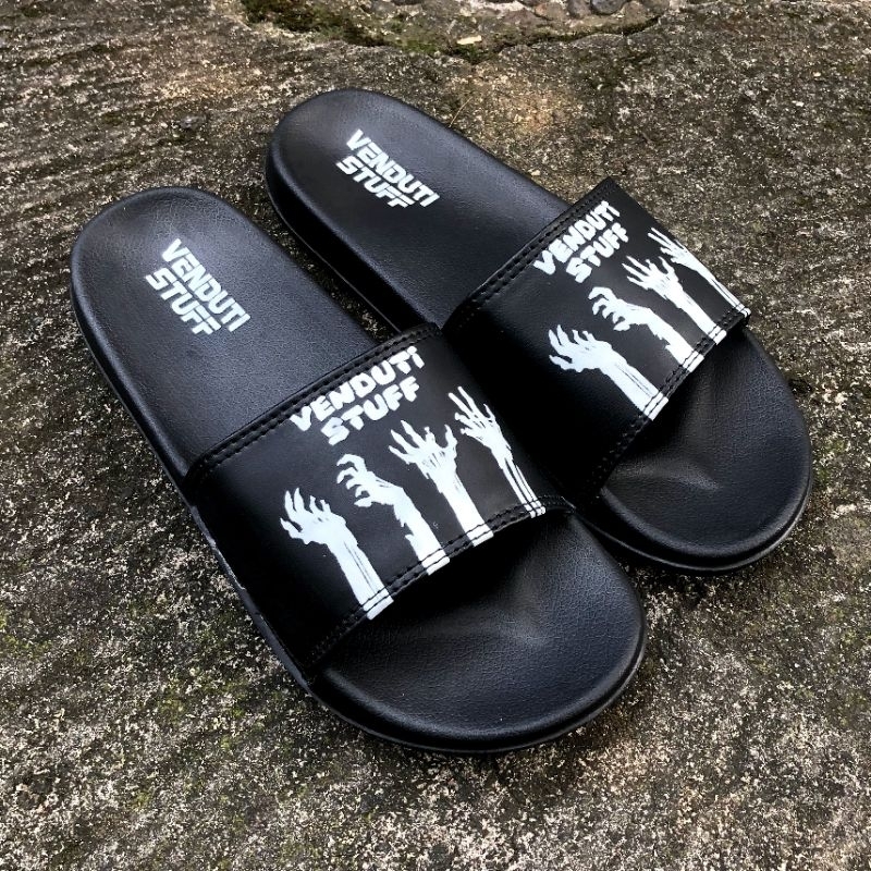 Sandal Selop Pria Wanita Karikatur Black White Sandal Venduti Stuff Original  Unisex