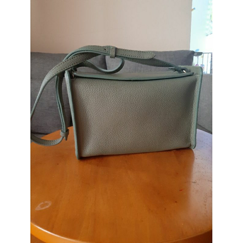 Preloved Tas Kulit Purotti Marlyn Square Bag