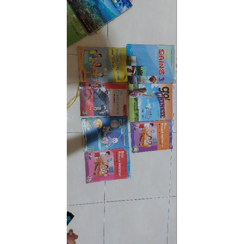 buku pelajaran kelas 3 sd sutomo 1