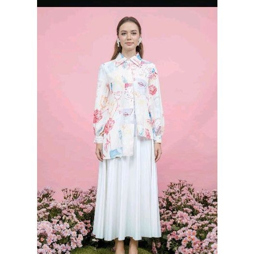 Preloved ABBEY BLOUSE Klamby size S wearing klamby