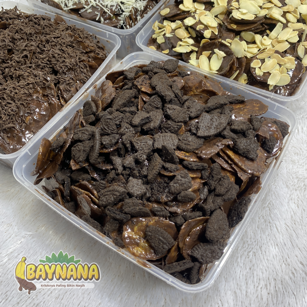 

2Xbtygneal Sakha Snack ) Baynana Keripik Pisang Lumer Crispy Coklat Lumer Topping Almond Chocochips