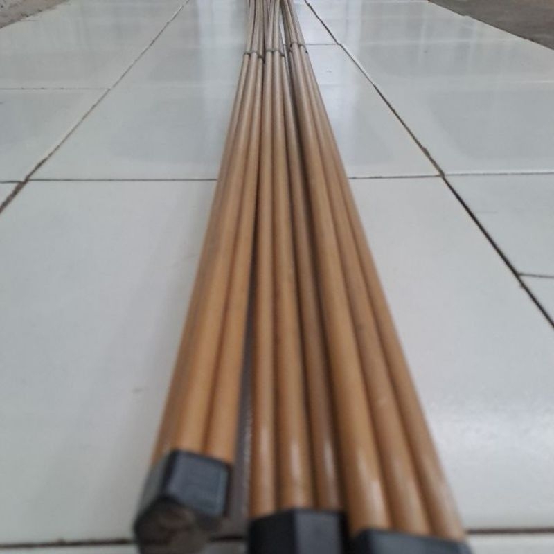 CARBON SUTET JORAN PANCING