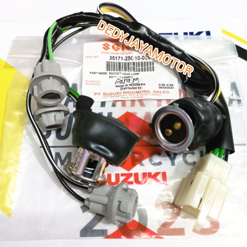 Fiting Lampu Depan Suzuki Satria Fu 150 Barong 35171-25G10-000 original Fiting Socket Lampu depan Suzuki Satria Fu 150 Barong original Suzuki genuine parts