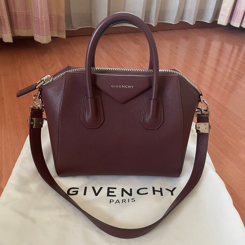 Givenchy Antigona medium burgundy