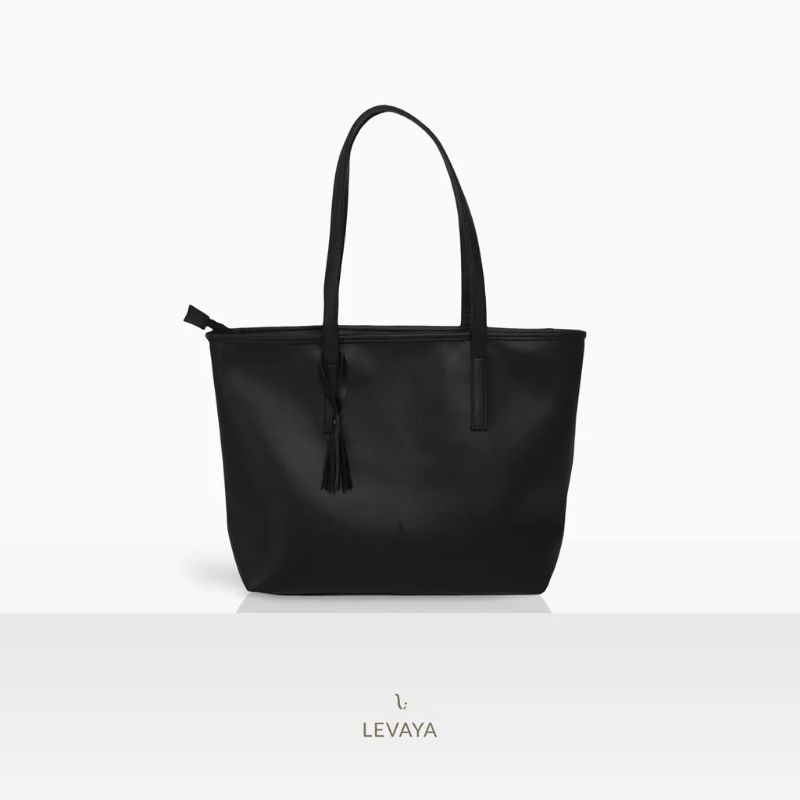 PRELOVED LEVAYA LISCIO TOTEBAG ZIPPER BLACK - TAS WANITA