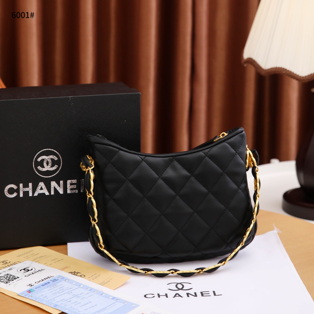 CH 6001 Quilted Lambskin Shoulder Bag