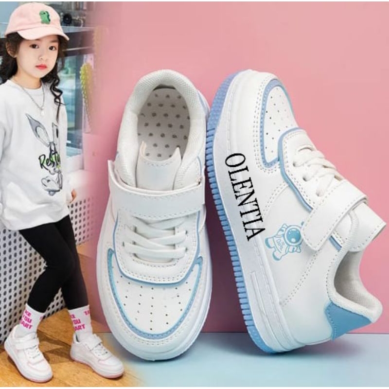 Sepatu Sneaker anak anak 31-35 HR 01