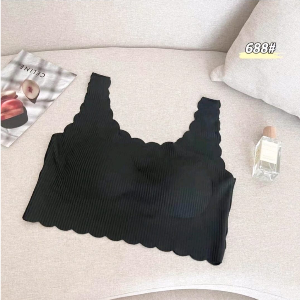 Sport Bra Wanita Round Neck Seamless Dengan Pad Busa