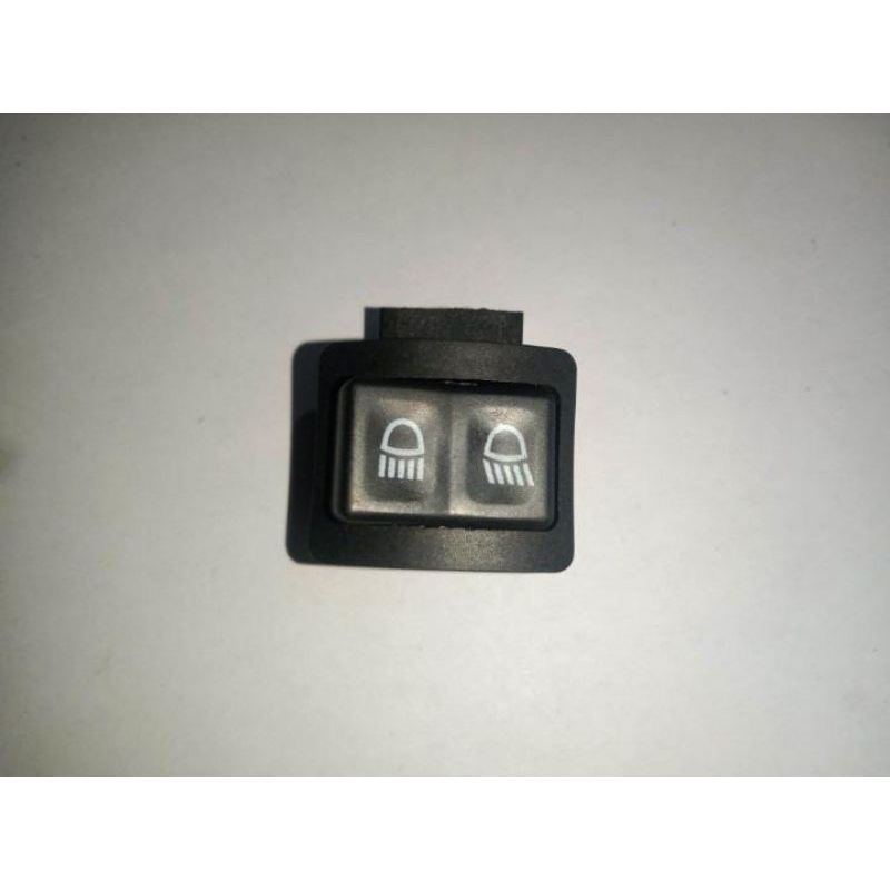 

KNOP DIM FIT N / KNOP LAMPU JAUH DEKAT