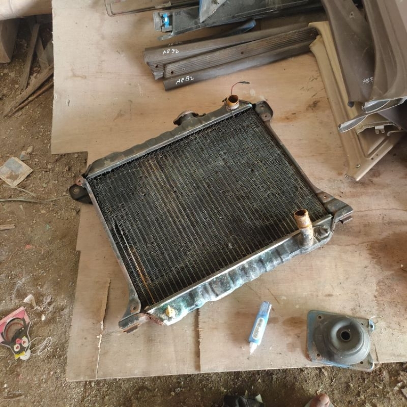 radiator honda accord executive 84-85