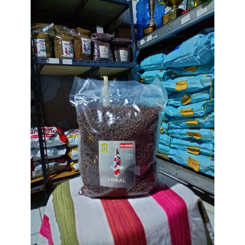Pakan Ikan Koi Lokal Tak Gentar LTG 1Kg