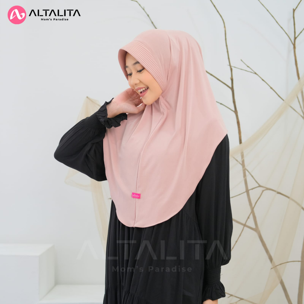 Altalita - Hijab Instan Qanita Penguin Ukuran L Jersey Premium Kerudung Bergo Hamidah Menutup Dada Jilbab Sport Instant Cocok Untuk Sekolah Olahraga Volly Futsal Senam dan Sehari-Hari