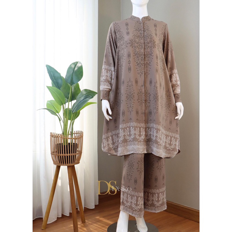 MIRANDA SET BY DISIKO