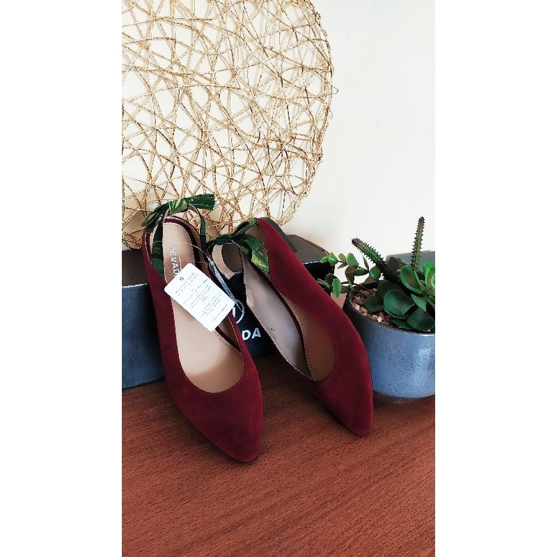 sepatu casual wanita merk nevada ori