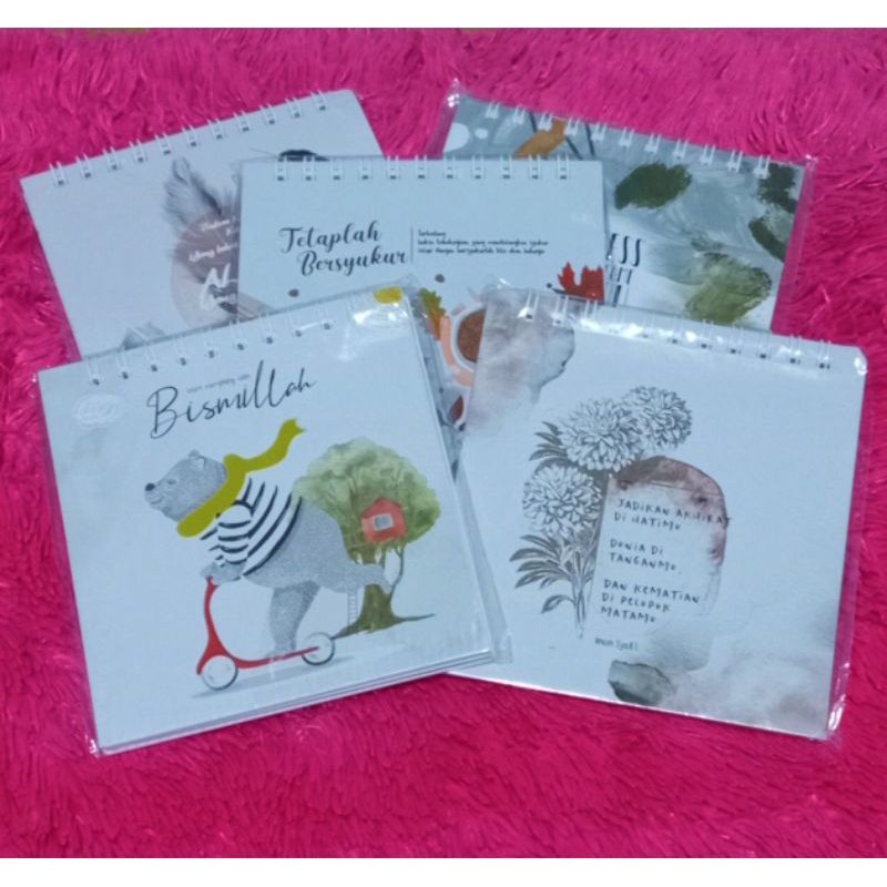 

Notebook spiral mini ukuran 11x10,5 cm | Notebook aesthetic