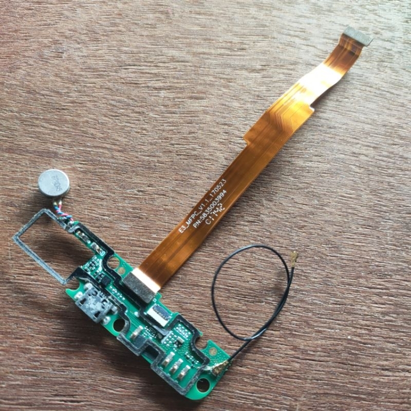 Fleksibel konektor charger papan cas Polytron Prime 7 Pro P552 original copotan