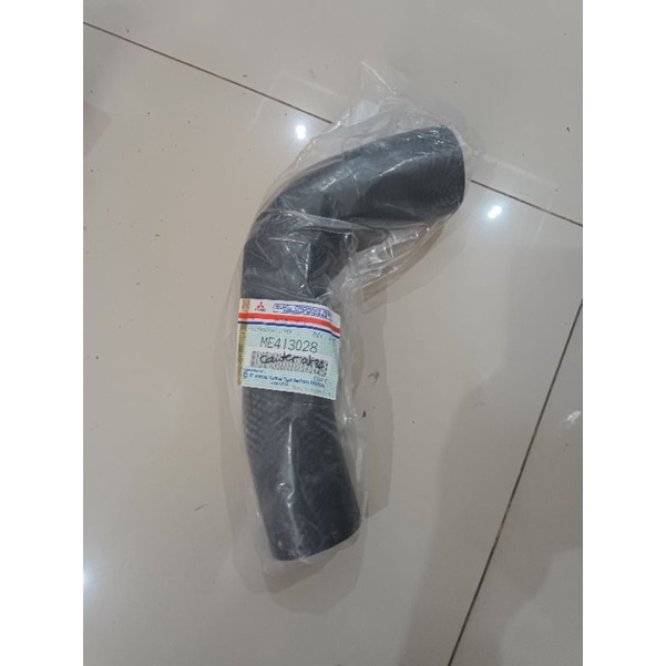 Selang Radiator atas ori Mitsubishi Canter ps110/125