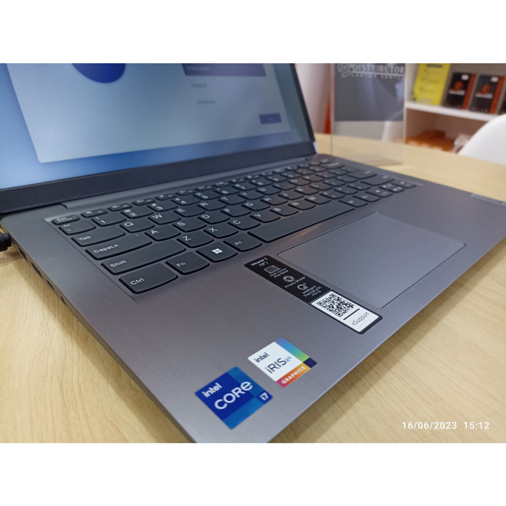 Laptop Lenovo Ideapad Slim 3i 14 ITL6 Intel Core i7 1165G7 RAM 20GB SSD 512GB 14 FHD Windows 11 Original Termurah