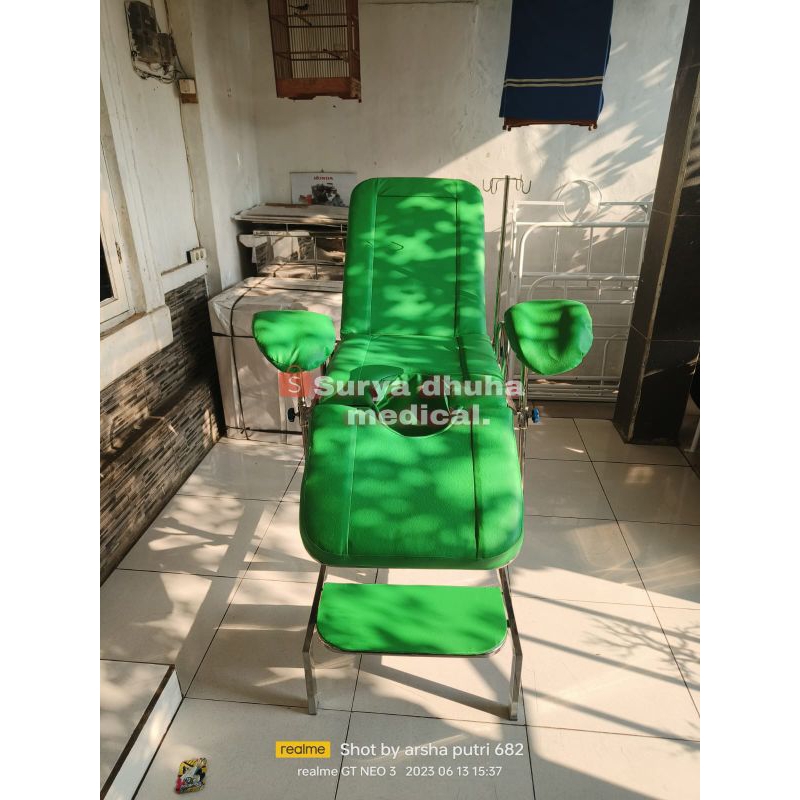 bed obgyn / kursi obgyn ginekologi stainless steel