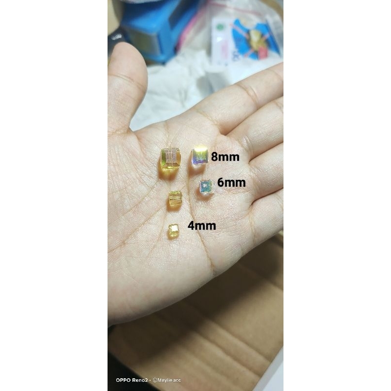 kristal kubus grade AAA 8mm(perlusin)