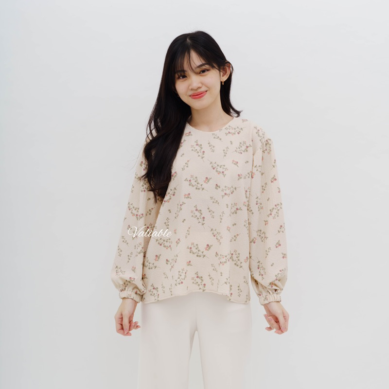 Maudy Blouse Floral Pattern Valiable