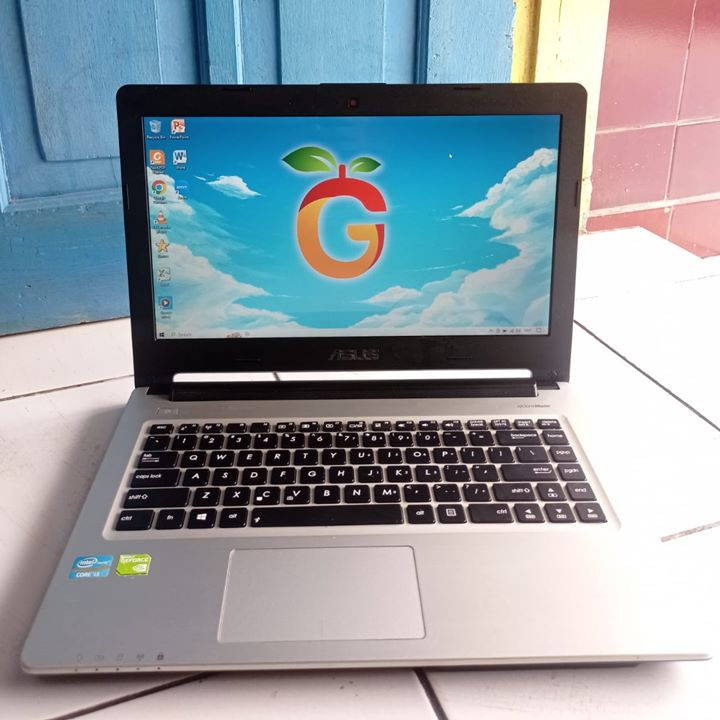 Laptop Asus Gaming K46CM Dual VGA Nvidia Geforce Intel Core i3 SSD