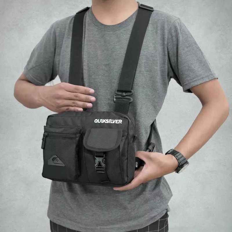 Tas Selempang Dada Pria Waistbag Fashion Branded Distro Terbaru Tas Seri Quiksilver Quality Original